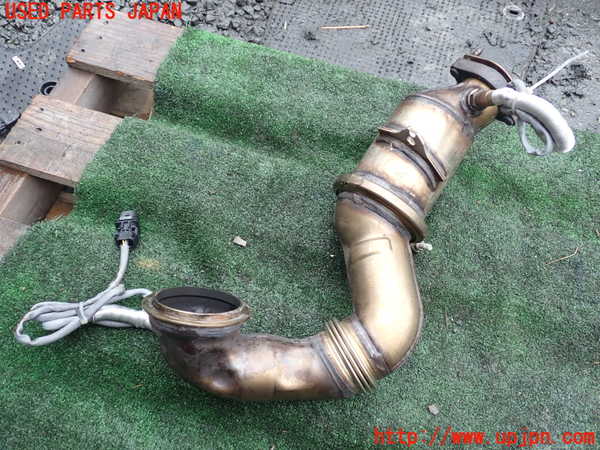 1UPJ-38932662]BMW 740i(KA30)(F01)触媒2 中古_m0002.jpg