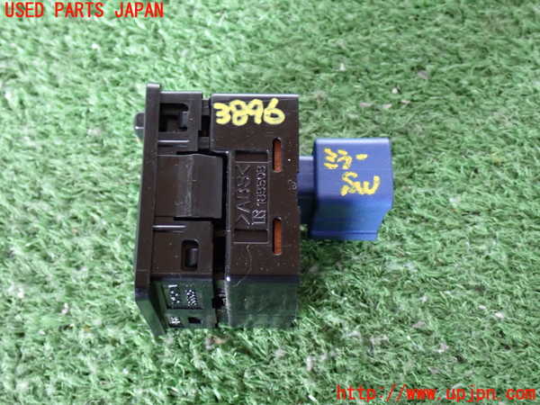 2UPJ-38966280]ハイラックスサーフ(RZN185W)ミラースイッチ 中古_m0002.jpg