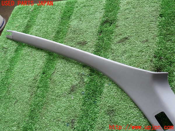 2UPJ-38967660]ハイラックスサーフ(RZN185W)左フロントピラートリム 中古_m0003.jpg