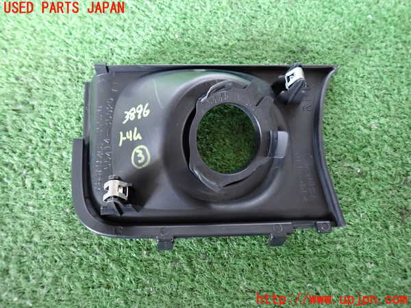 2UPJ-38967693]ハイラックスサーフ(RZN185W)内装トリム類3 中古_m0002.jpg