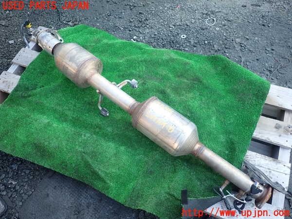 1UPJ-38982661]レジアスエース(ハイエース200系)(GDH206V)触媒1 中古_m0001.jpg