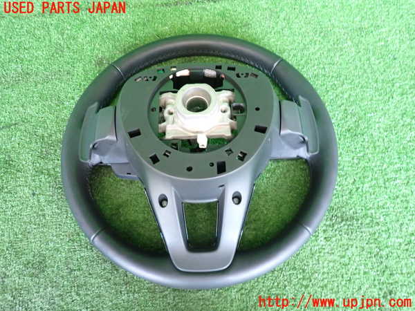 2UPJ-39007855]ヴェゼル ハイブリッド(e：HEV)(RV5)ステアリングホイール 中古_m0002.jpg