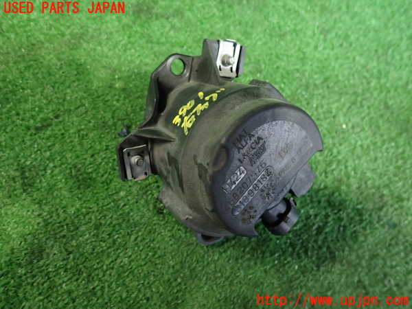 2UPJ-39011180]アバルト・595(312142)右フォグ 中古_m0002.jpg