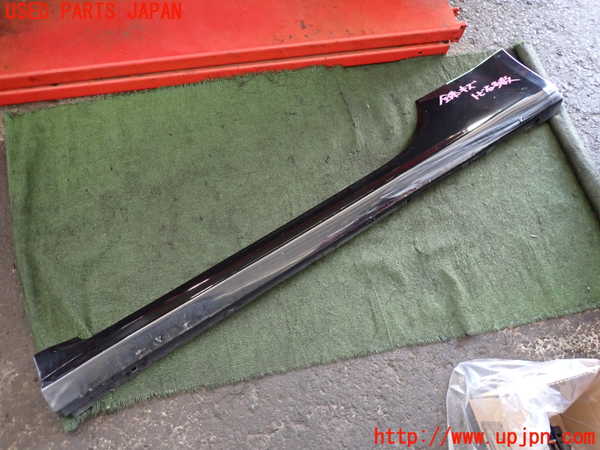 2UPJ-39011392]アバルト・595(312142)左サイドステップ 中古_m0001.jpg