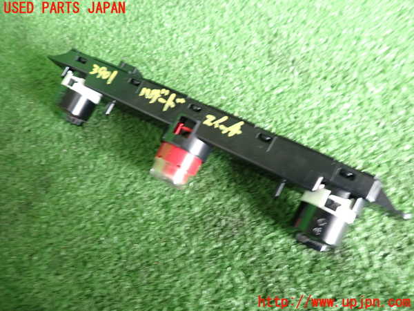 2UPJ-39016290]アバルト・595(312142)ハザードスイッチ 中古_m0002.jpg