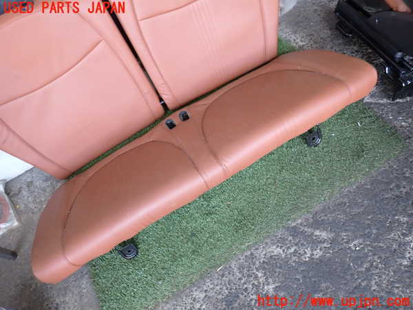 2UPJ-39017385]アバルト・595(312142)リアシート 中古_m0003.jpg
