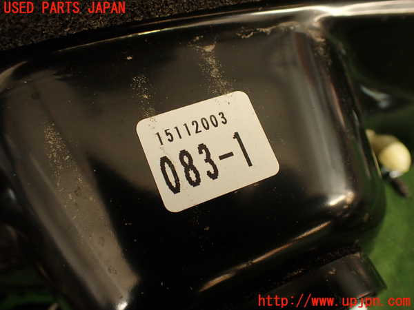 2UPJ-39021520]レクサス・RC F(USC10)リアスポイラー 中古_m0004.jpg