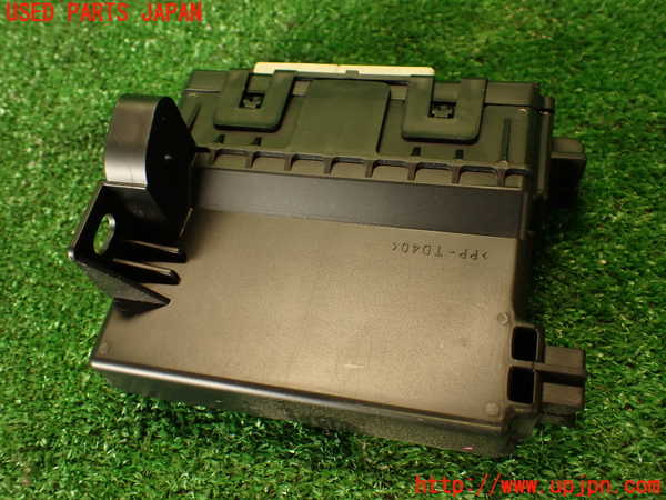 2UPJ-39026147]レクサス・RC F(USC10)コンピューター2 (エアコンアンプ) 中古_m0002.jpg