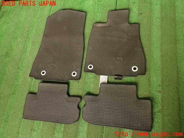 2UPJ-39027800]レクサス・RC F(USC10)フロアマット 中古_m0005.jpg