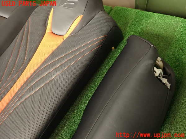 2UPJ-39027385]レクサス・RC F(USC10)リアシート 中古_m0002.jpg