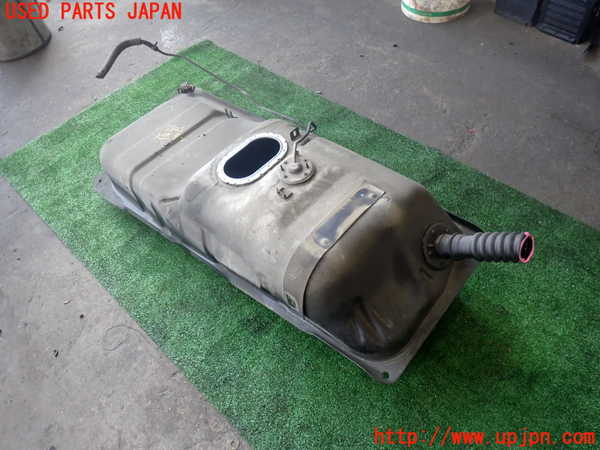 2UPJ-39032500]ハイラックスサーフ(RZN185W)燃料タンク 中古_m0002.jpg