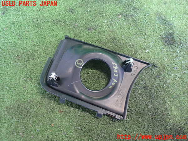 2UPJ-39037693]ハイラックスサーフ(RZN185W)内装トリム類3 中古_m0002.jpg