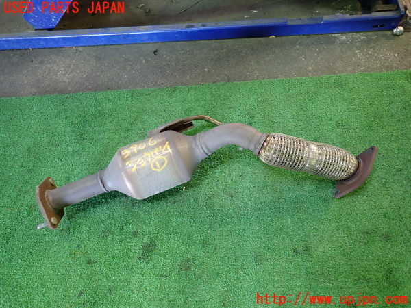 1UPJ-39062661]セレナ e-POWER(GFC28)触媒1 中古_m0001.jpg