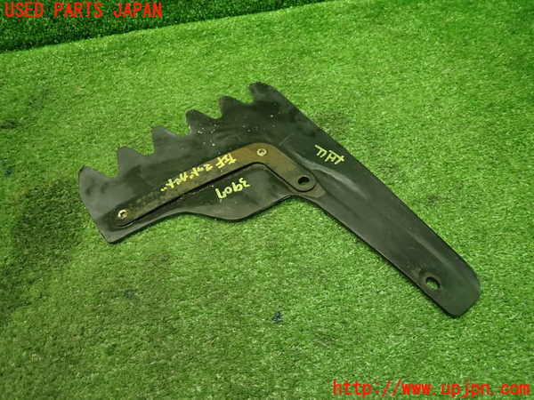 1UPJ-39071452]パオ(PK10)左フロントマッドガード(泥除け) 中古_m0004.jpg