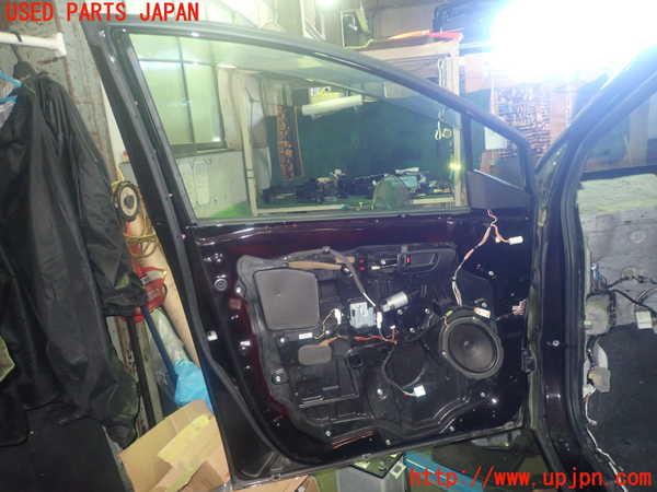1UPJ-39091260]プレマシー(CREW)左前ドア 中古 NSG M4O8 43R-00014_m0002.jpg