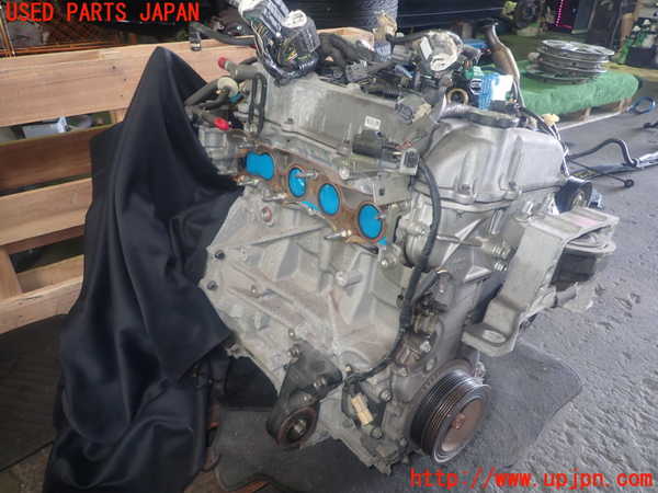 1UPJ-39092010]プレマシー(CREW)エンジン LF-VD 中古_m0002.jpg