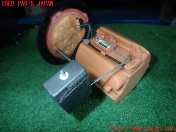 1UPJ-39092510]プレマシー(CREW)燃料ポンプ 中古_m0002.jpg