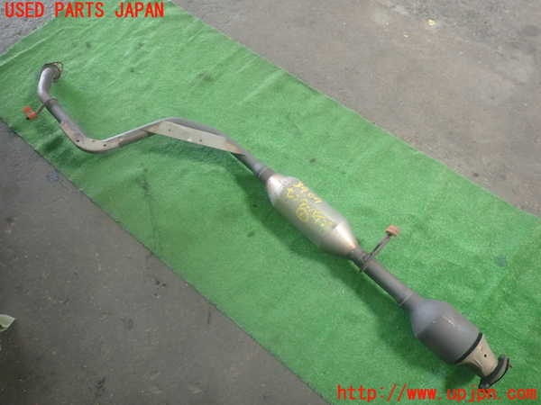 1UPJ-39092651]プレマシー(CREW)センターパイプ1 中古_m0001.jpg