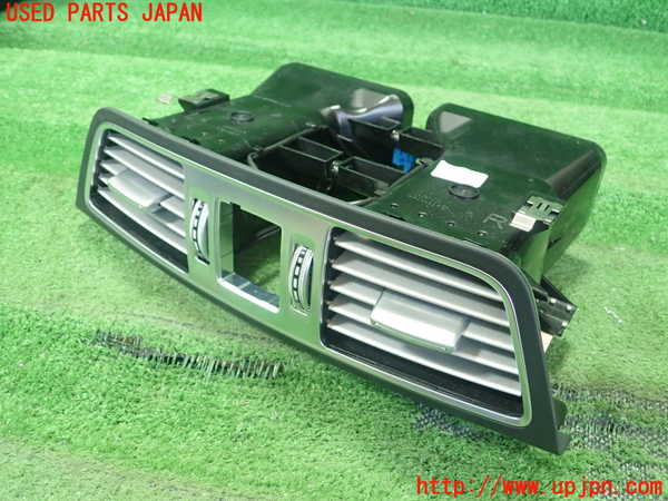 1UPJ-39107527]ベンツ E250 クーペ C207(207336)エアコン吹き出し口2 (真中) 中古_m0002.jpg