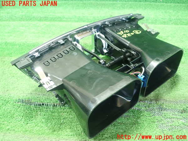1UPJ-39107527]ベンツ E250 クーペ C207(207336)エアコン吹き出し口2 (真中) 中古_m0003.jpg