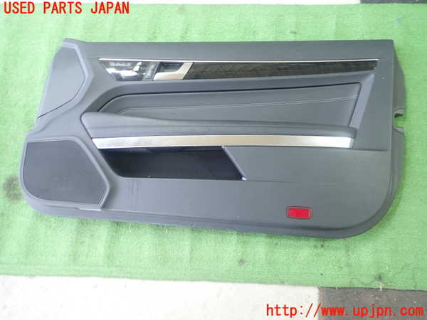 1UPJ-39101234]ベンツ E250 クーペ C207(207336)右ドア内張り 中古_m0001.jpg