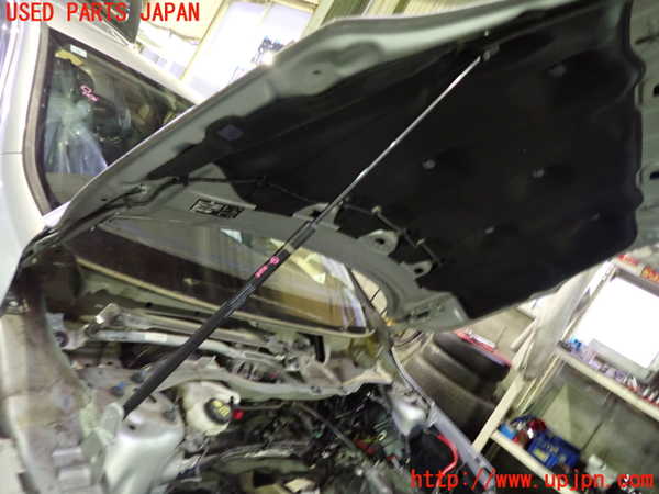 1UPJ-39111068]ボルボ・V40(MB4164T)ボンネットダンパー 中古_m0001.jpg