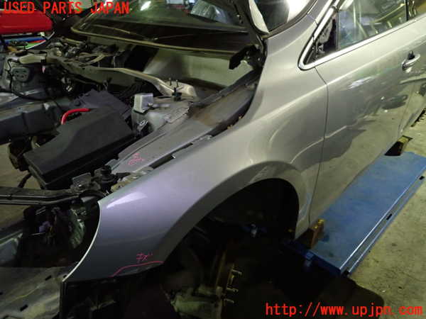 1UPJ-39111082]ボルボ・V40(MB4164T)左前フェンダー 中古_m0001.jpg