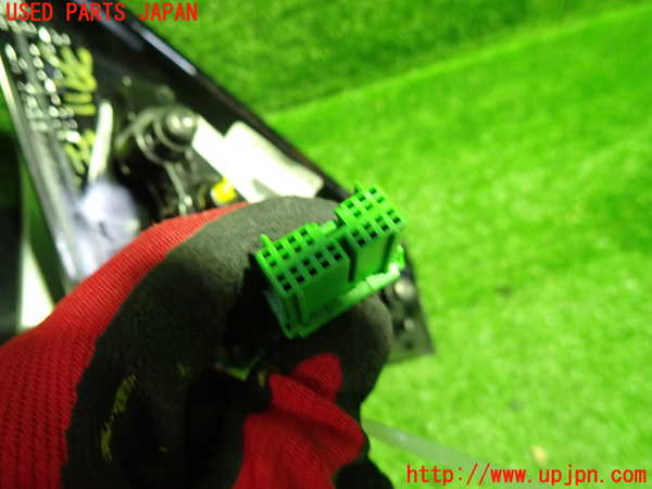 1UPJ-39111212]ボルボ・V40(MB4164T)左ドアミラー 中古_m0002.jpg