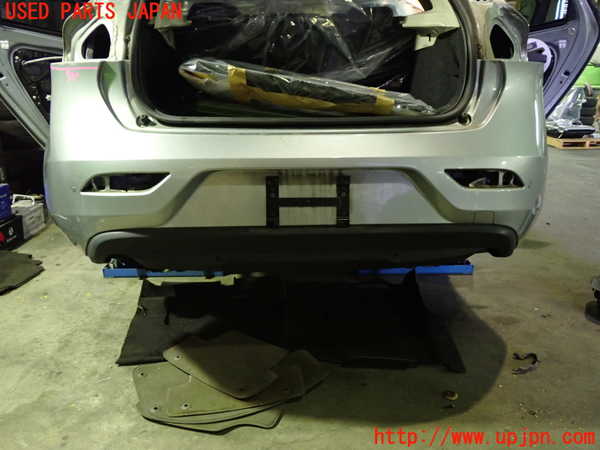 1UPJ-39111610]ボルボ・V40(MB4164T)リアバンパー 中古_m0001.jpg