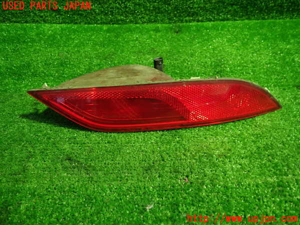 1UPJ-39111550]ボルボ・V40(MB4164T)右リアフィニッシャー 中古_m0001.jpg