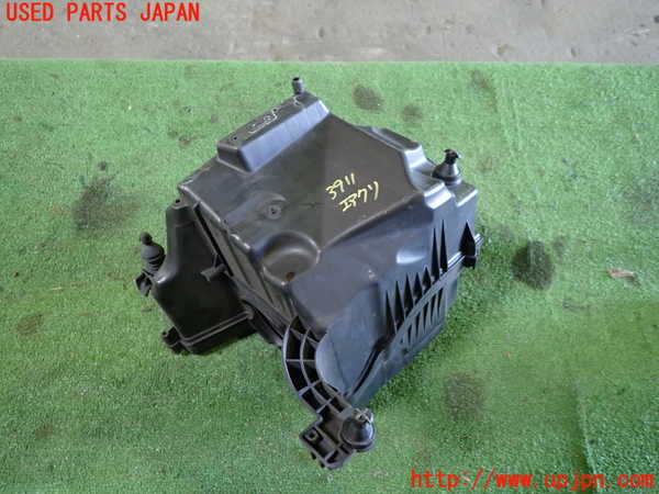 1UPJ-39112560]ボルボ・V40(MB4164T)エアクリーナーボックス 中古_m0003.jpg