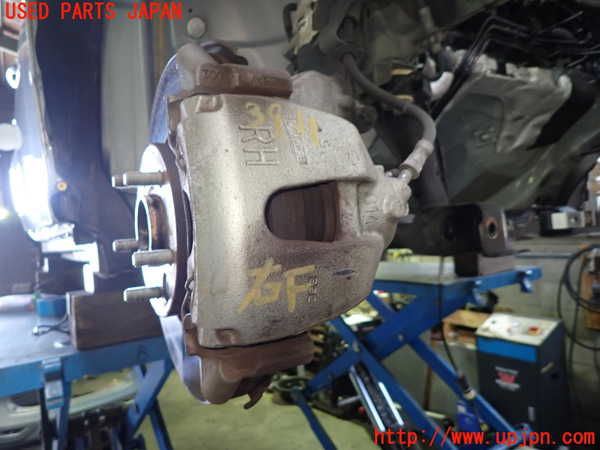 1UPJ-39114080]ボルボ・V40(MB4164T)右フロントキャリパー 中古_m0001.jpg