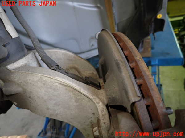 1UPJ-39114295]ボルボ・V40(MB4164T)左フロントナックルハブ 中古_m0002.jpg