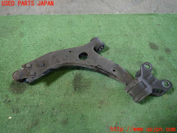 1UPJ-39115176]ボルボ・V40(MB4164T)右フロントロアアーム1 中古_m0002.jpg