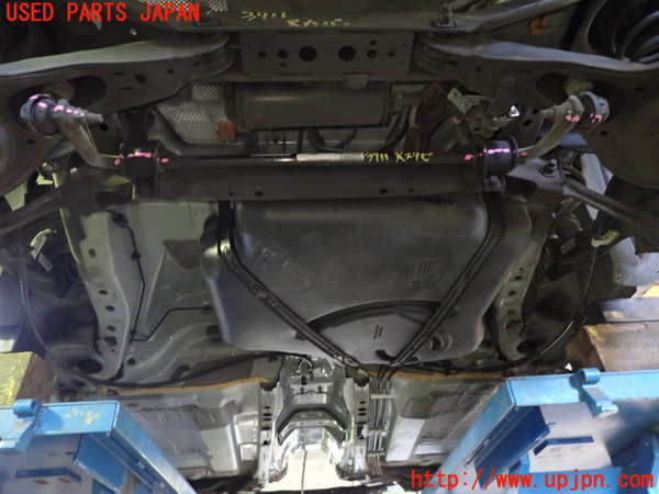 1UPJ-39115445]ボルボ・V40(MB4164T)リアスタビライザー 中古_m0001.jpg