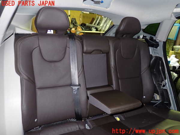 1UPJ-39117385]ボルボ・V40(MB4164T)リアシート 中古_m0002.jpg
