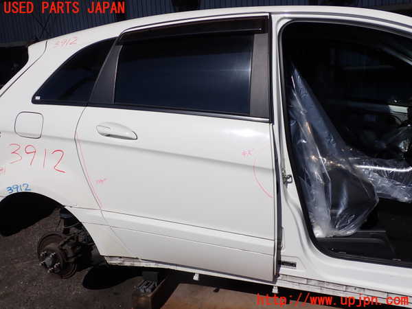 5UPJ-39121290]ベンツ B180(245232)(W245系)右後ドア 中古(43R-001583 M3232)_m0001.jpg
