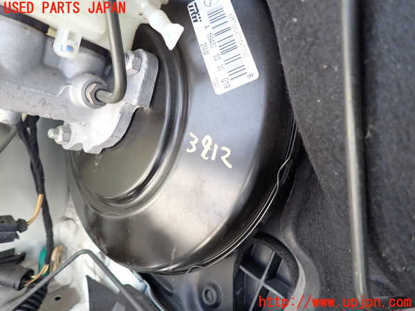 2UPJ-39124055]ベンツ B180(245232)(W245系)ブレーキマスターバック 中古_m0001.jpg