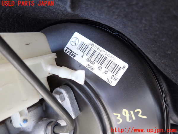 2UPJ-39124055]ベンツ B180(245232)(W245系)ブレーキマスターバック 中古_m0002.jpg