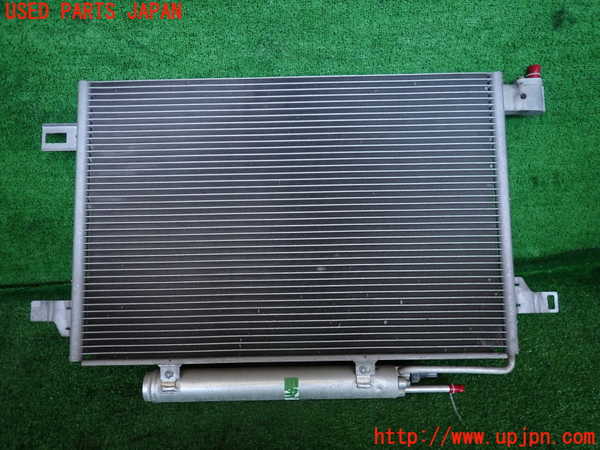 5UPJ-39126031]ベンツ B180(245232)(W245系)エアコンコンデンサー1 中古_m0001.jpg