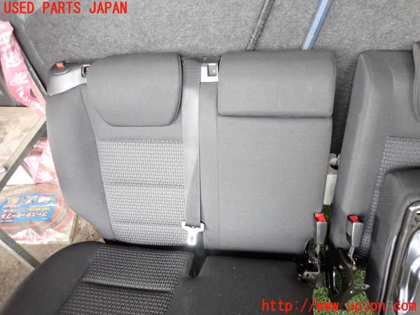 2UPJ-39127405]ベンツ B180(245232)(W245系)右リアシート 中古_m0002.jpg