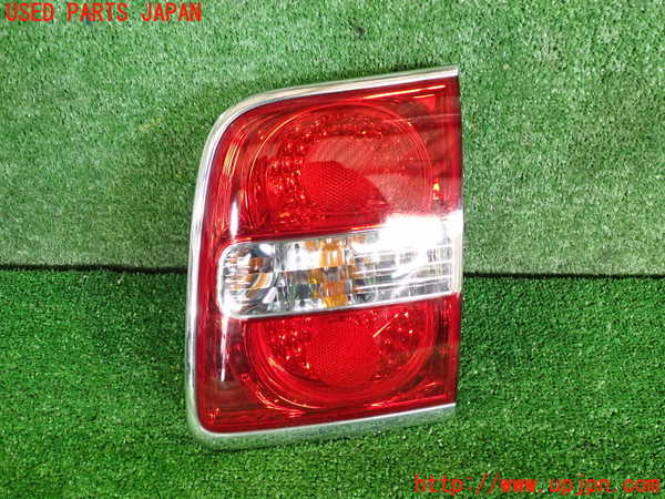 2UPJ-39131550]クラウン エステート(JZS173W)右リアフィニッシャー 中古_m0001.jpg