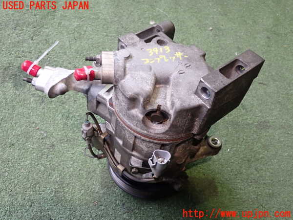 2UPJ-39136025]クラウン エステート(JZS173W)エアコンコンプレッサー 中古_m0001.jpg