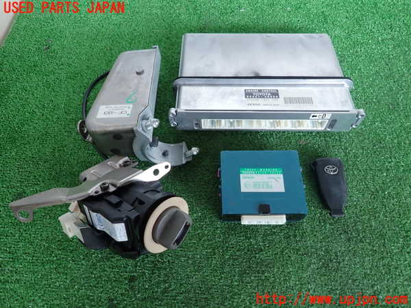 2UPJ-39146110]セルシオ(UCF31)エンジンコンピューター 中古_m0001.jpg