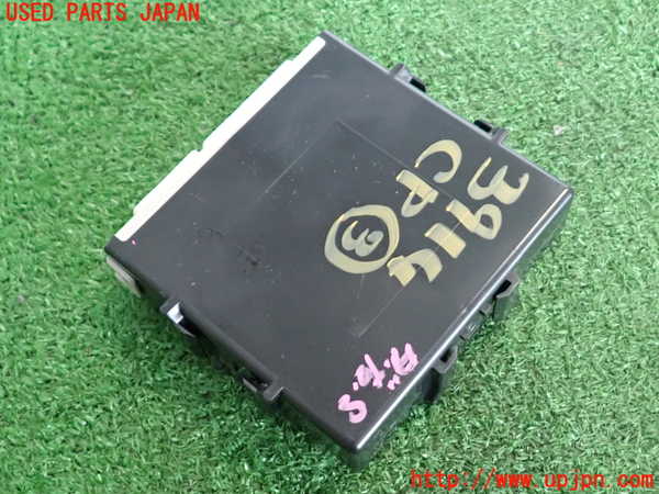 2UPJ-39146148]セルシオ(UCF31)コンピューター3 中古_m0002.jpg