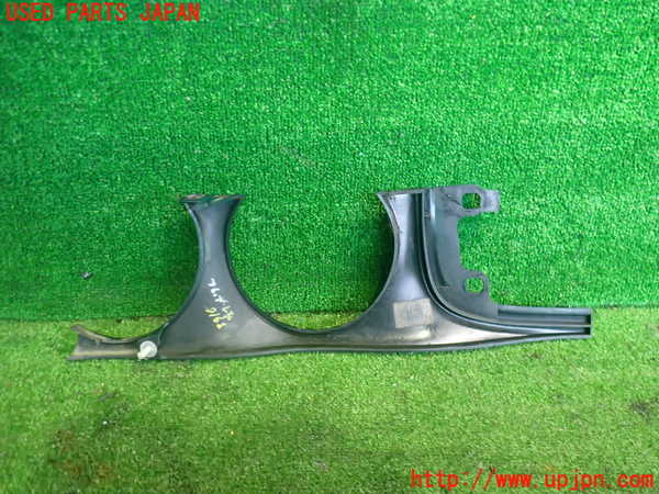 2UPJ-39161142]ジャガー・XJ(JLDB)左ヘッドライトリム 中古_m0002.jpg