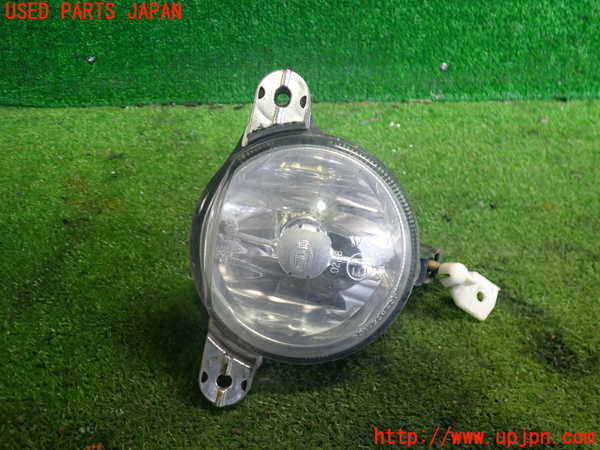 2UPJ-39161180]ジャガー・XJ(JLDB)右フォグ 中古_m0001.jpg