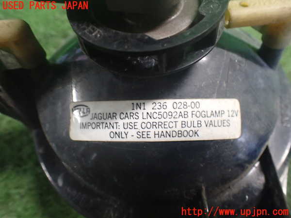 2UPJ-39161180]ジャガー・XJ(JLDB)右フォグ 中古_m0003.jpg