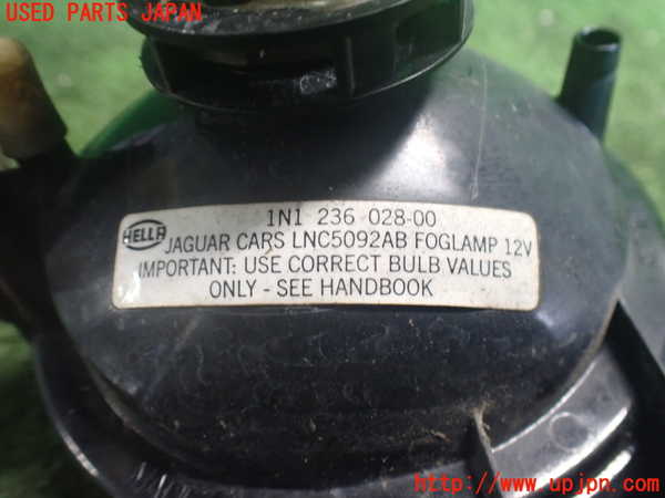 2UPJ-39161182]ジャガー・XJ(JLDB)左フォグ 中古_m0003.jpg