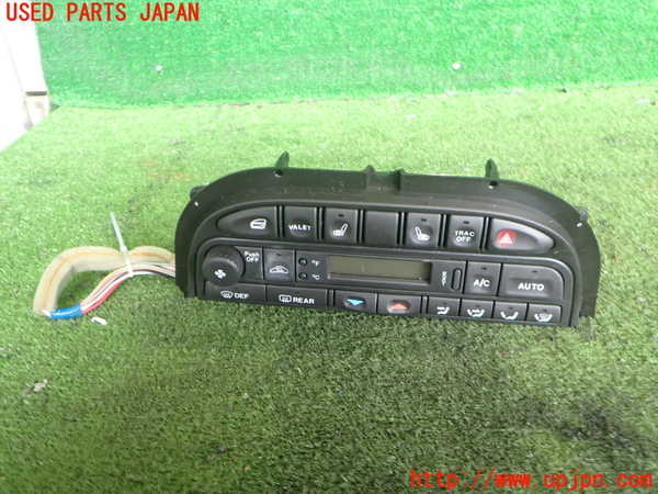 2UPJ-39166066]ジャガー・XJ(JLDB)エアコンスイッチ1 中古_m0001.jpg